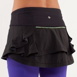 Lululemon || green & black presta skirt